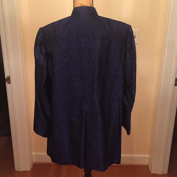Vintage custom made silk brocade jacket in cobalt blue and black - Picture 4 of 14